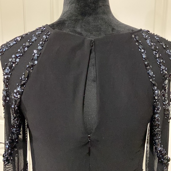 NWT size 4 MARINA FORMAL DRESS. JERSEY MATERIAL WITH MESH BEADED LONG SLEEVES - Picture 5 of 9
